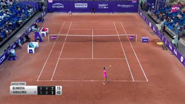  斯特拉斯堡防守端注意力不集中最后时刻丢球